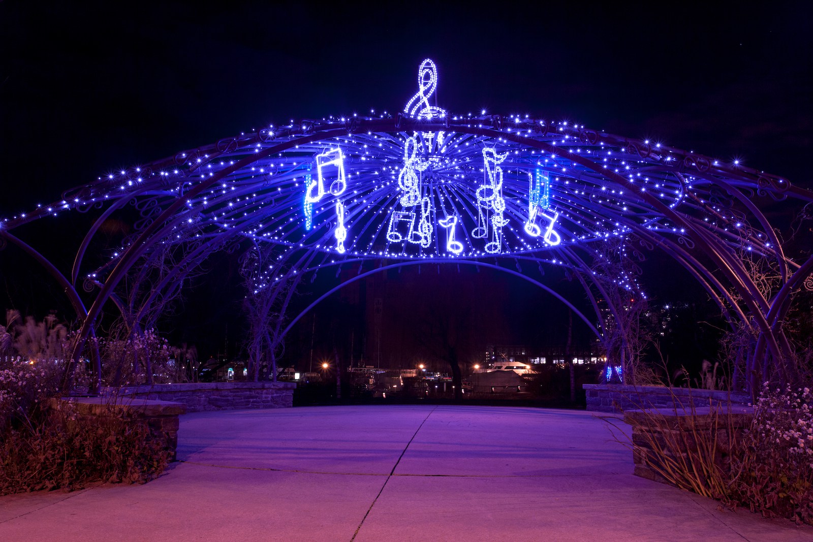 Spectacle of Lights Christmas Light Displays Near Toronto