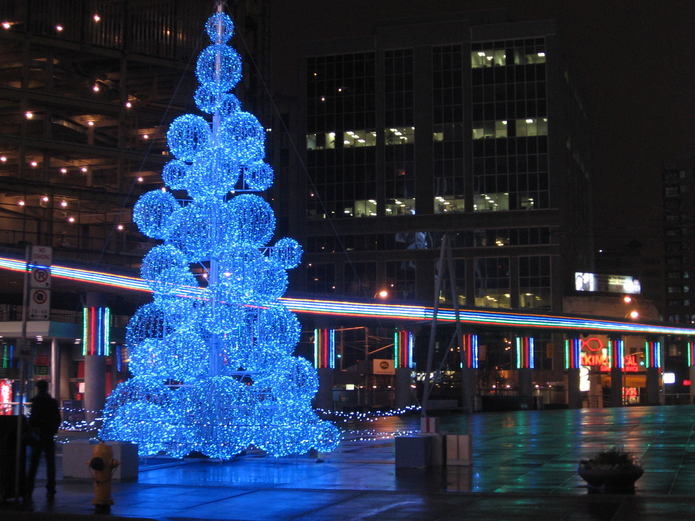 Illuminite Toronto Christmas Light Displays Near Toronto
