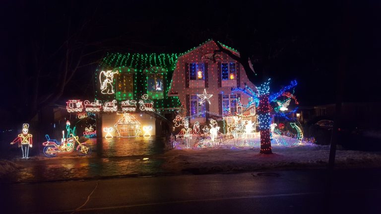 Musson’s Famous Christmas Display - Christmas Light Displays Near Toronto